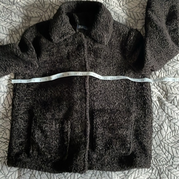 LOLA Black Faux Fur Jacket, Made in Italy Front Buttons Closure, Size L Pockets - Picture 14 of 16